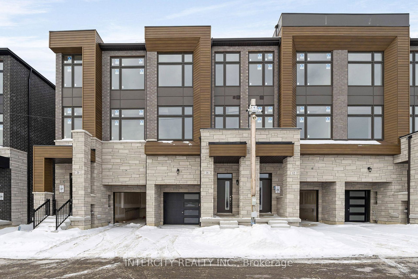 16-radisson-street-vaughan-ontario-n12961590