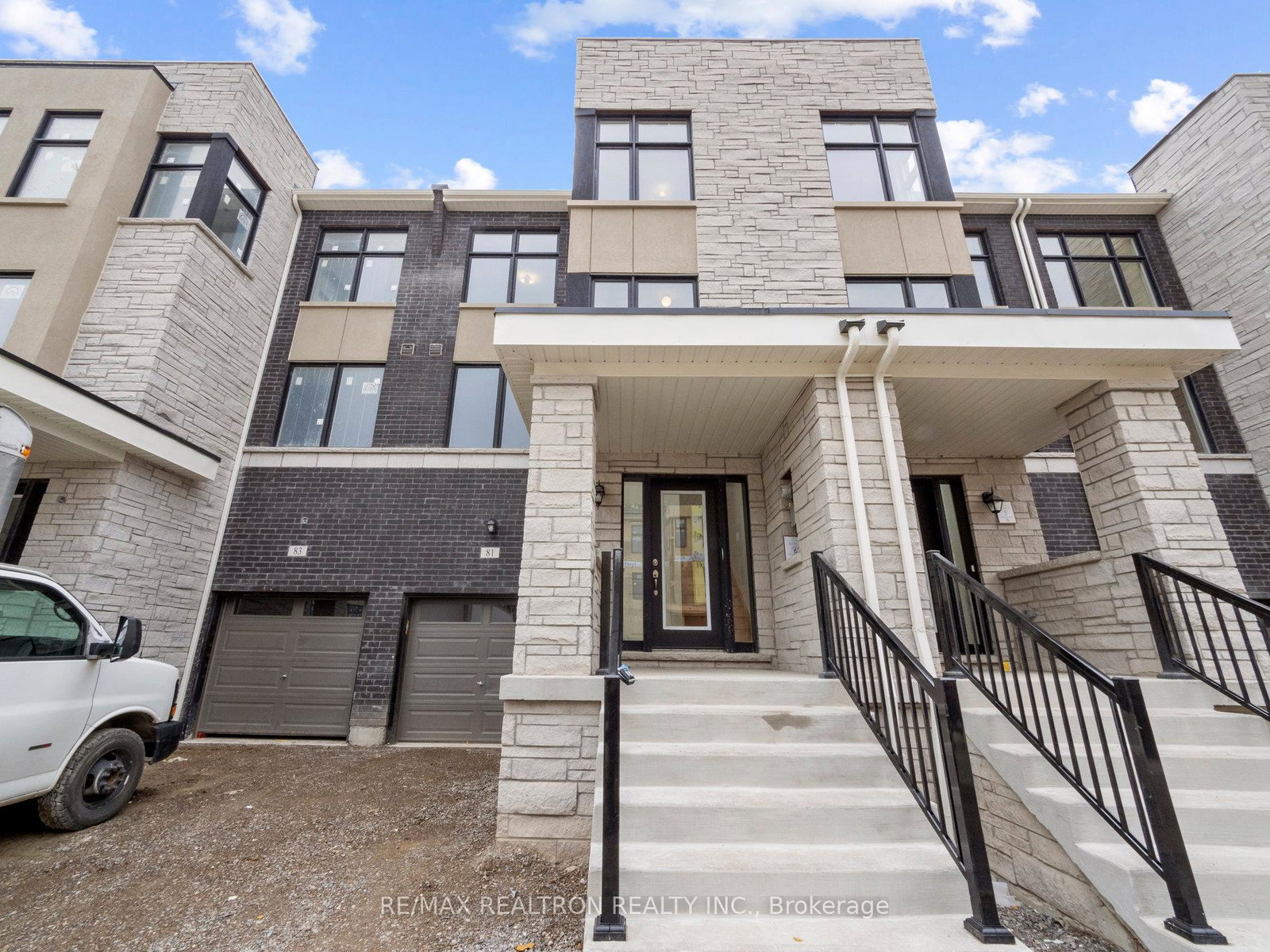 81-puisaya-drive-richmond-hill-ontario-n12961648