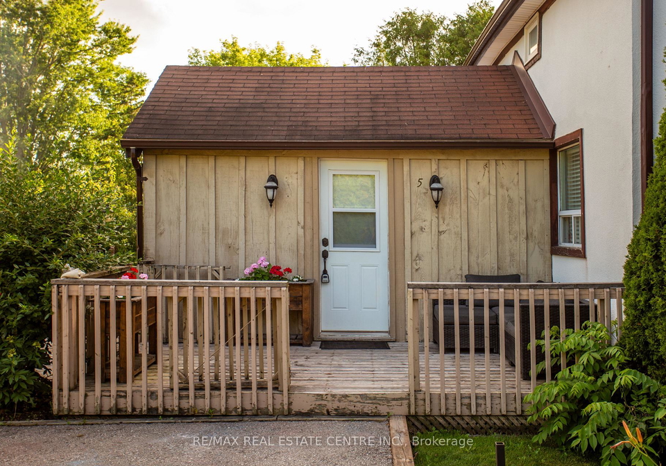 5-east-john-street-n-innisfil-ontario-n12961848
