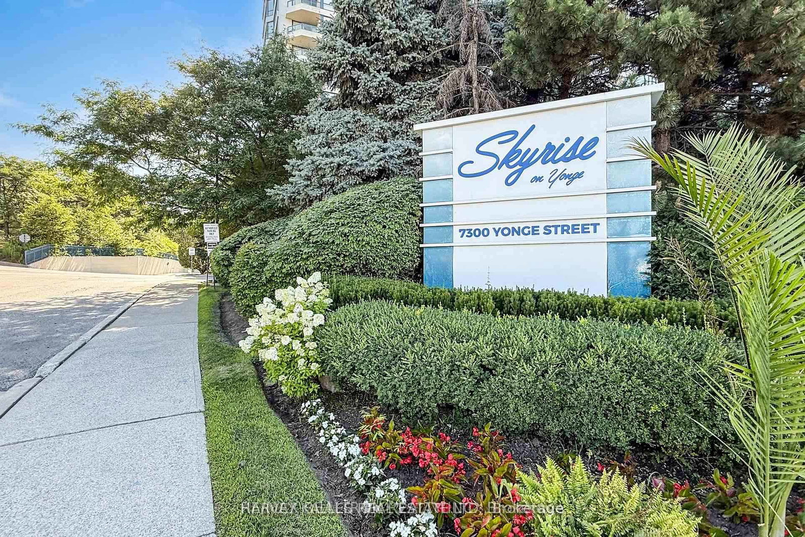 7300-yonge-street-vaughan-ontario-n12961990