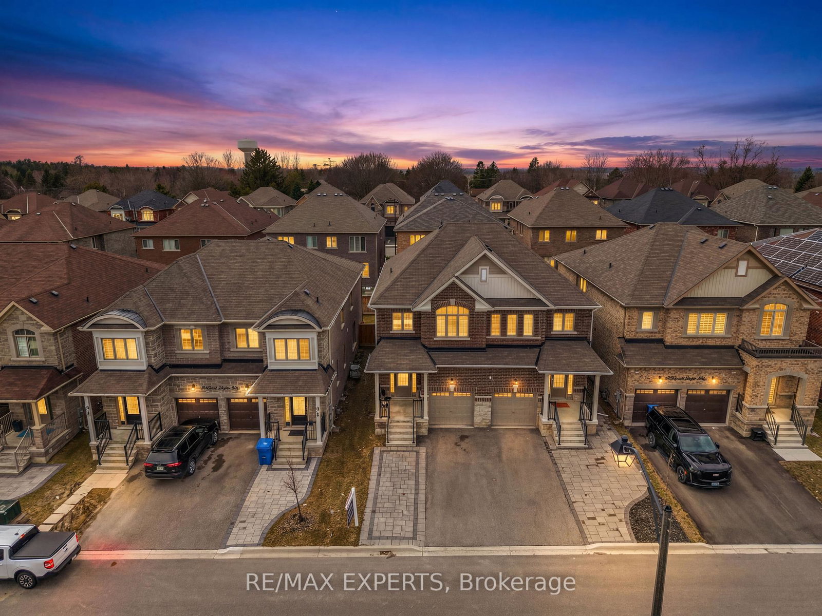 42-frederick-taylor-way-east-gwillimbury-ontario-n12962178