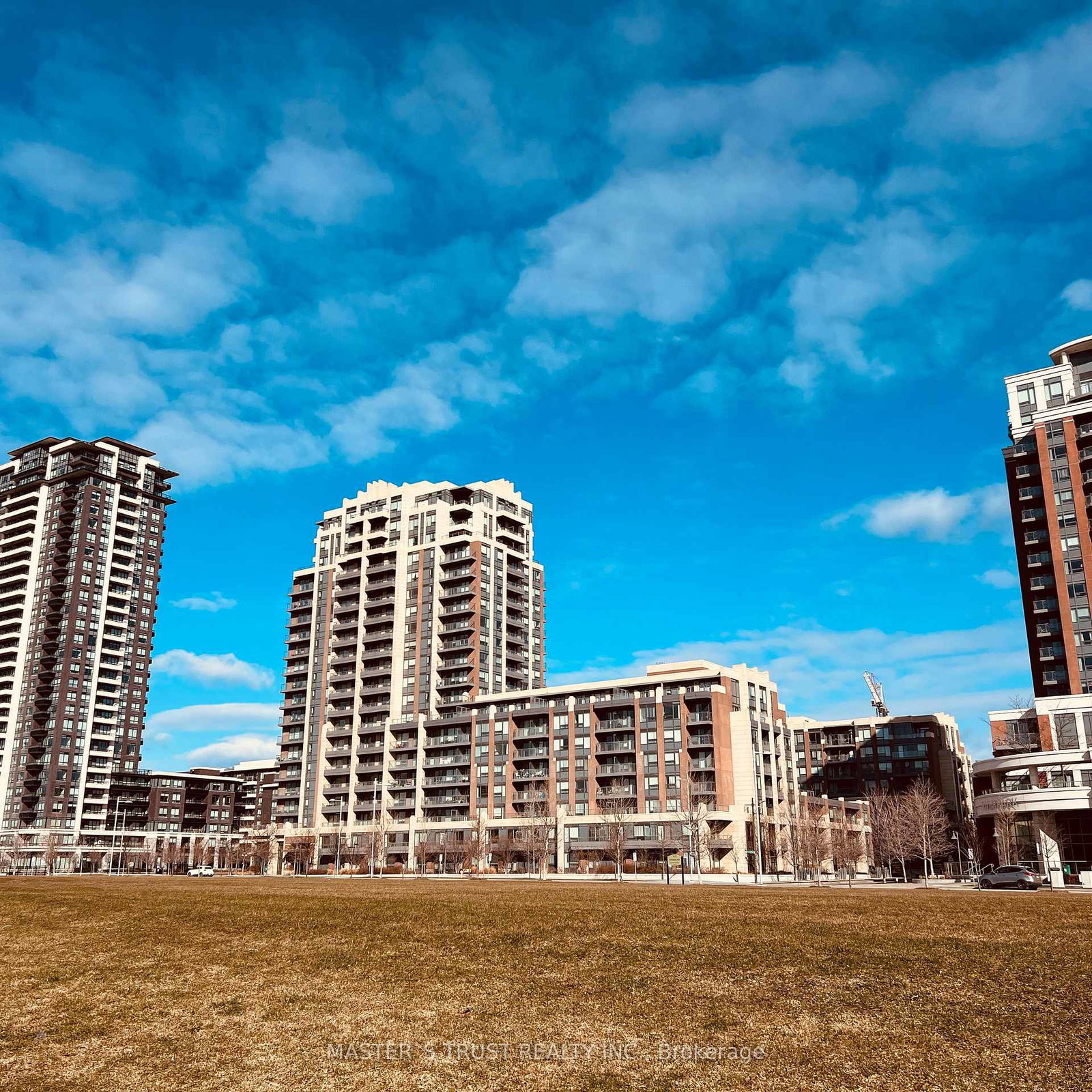 28-uptown-drive-e-markham-ontario-n12962820