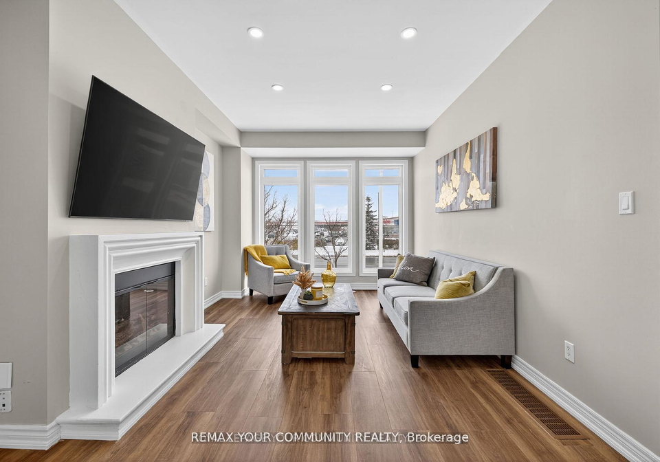 193-zokol-drive-aurora-ontario-n12963490