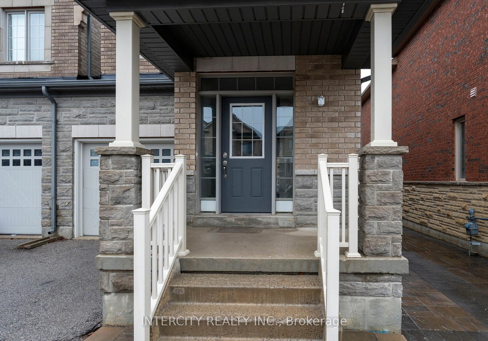 34-alexie-way-vaughan-ontario-n12963570