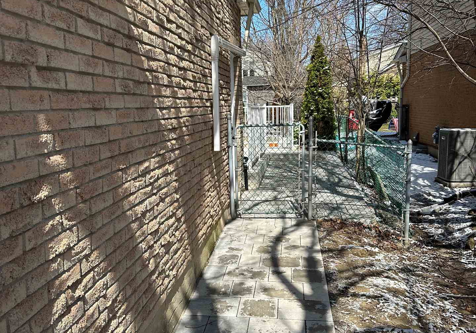 63-innisbrook-crescent-markham-ontario-n12963994