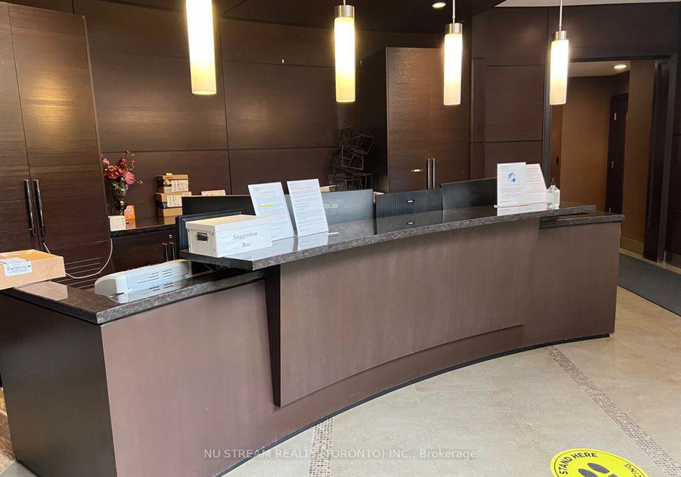 upper-duke-crescent-markham-ontario-n12964672