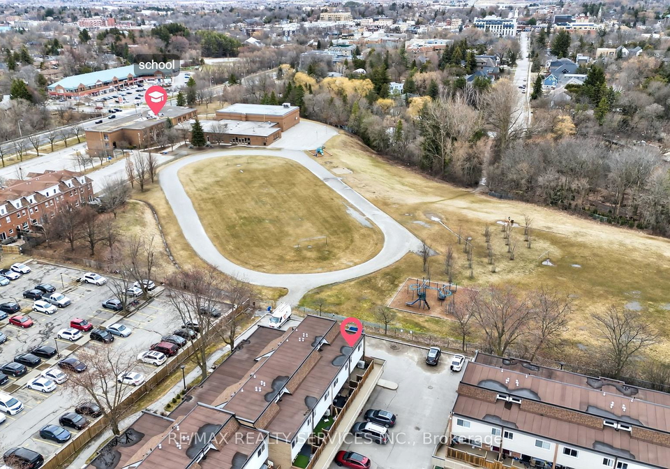 179-milestone-crescent-aurora-ontario-n12965126