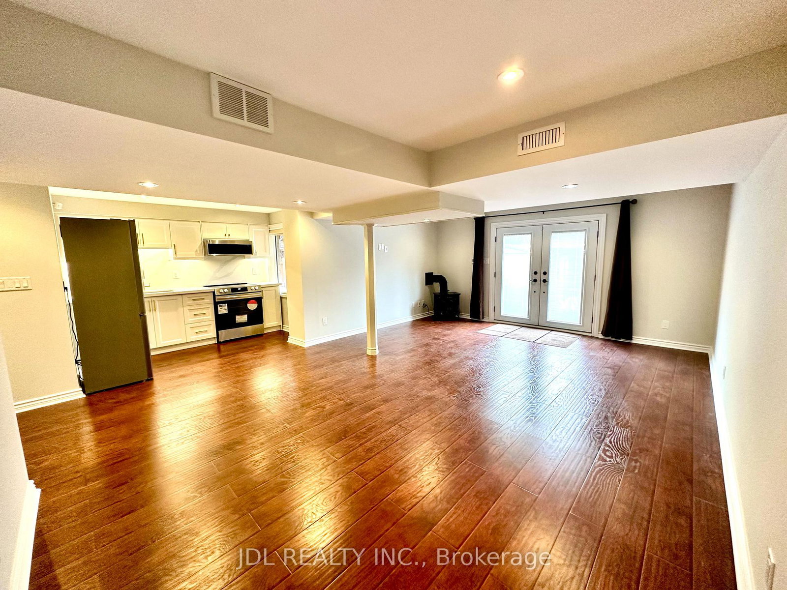 32-bestview-crescent-vaughan-ontario-n12966150