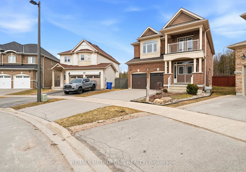24-bamburg-street-georgina-ontario-n12966320