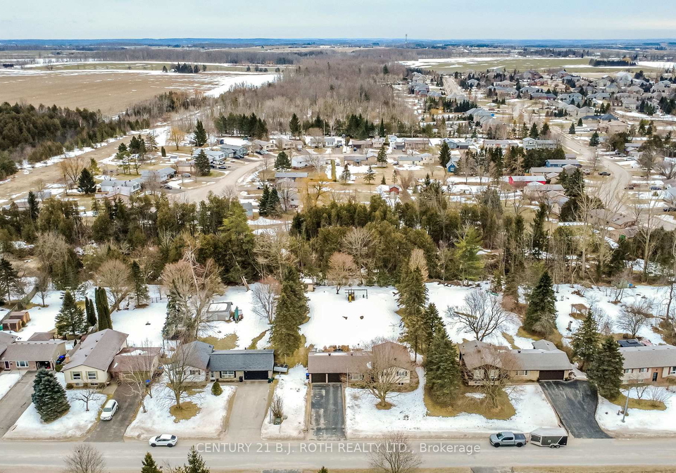 228-spencer-avenue-essa-ontario-n12966582