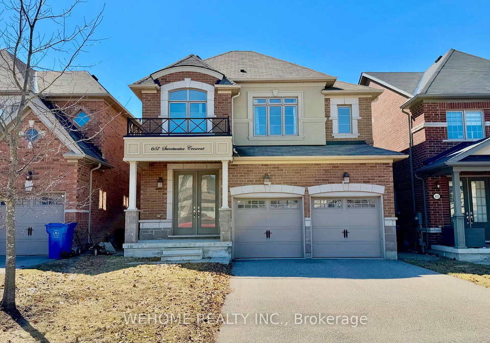 657-sweetwater-crescent-newmarket-ontario-n12967030