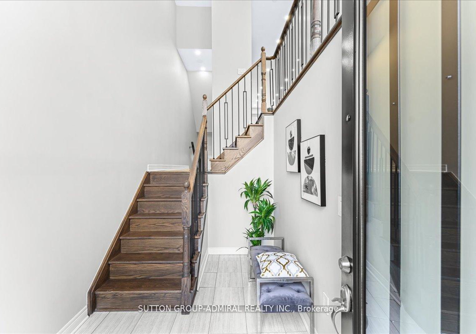 131-lebovic-campus-drive-vaughan-ontario-n12967620