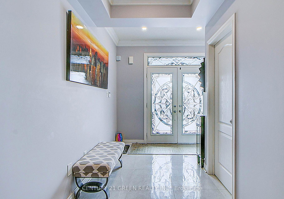 73-wandering-glider-trail-bradford-west-gwillimbury-ontario-n12967656