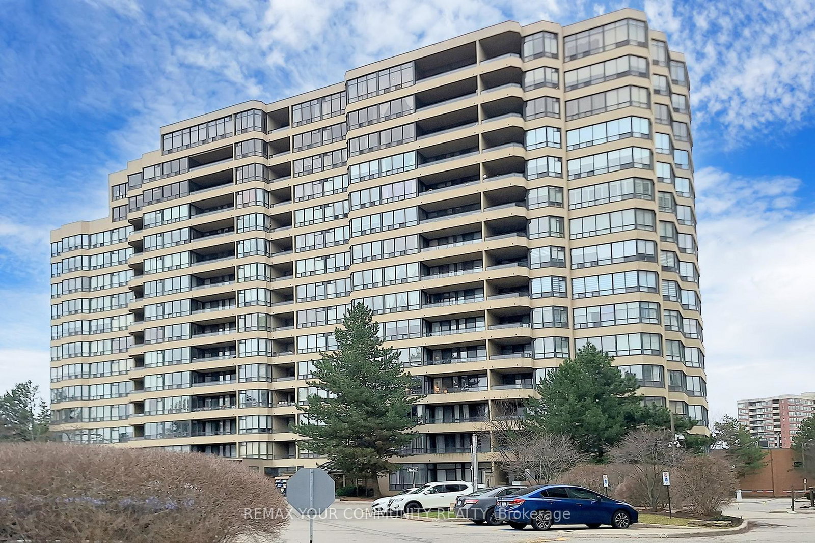 32-clarissa-drive-richmond-hill-ontario-n12967788