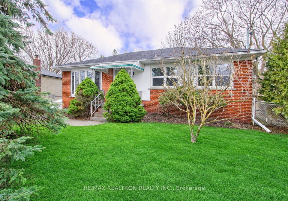 72-monkswood-crescent-newmarket-ontario-n12967858
