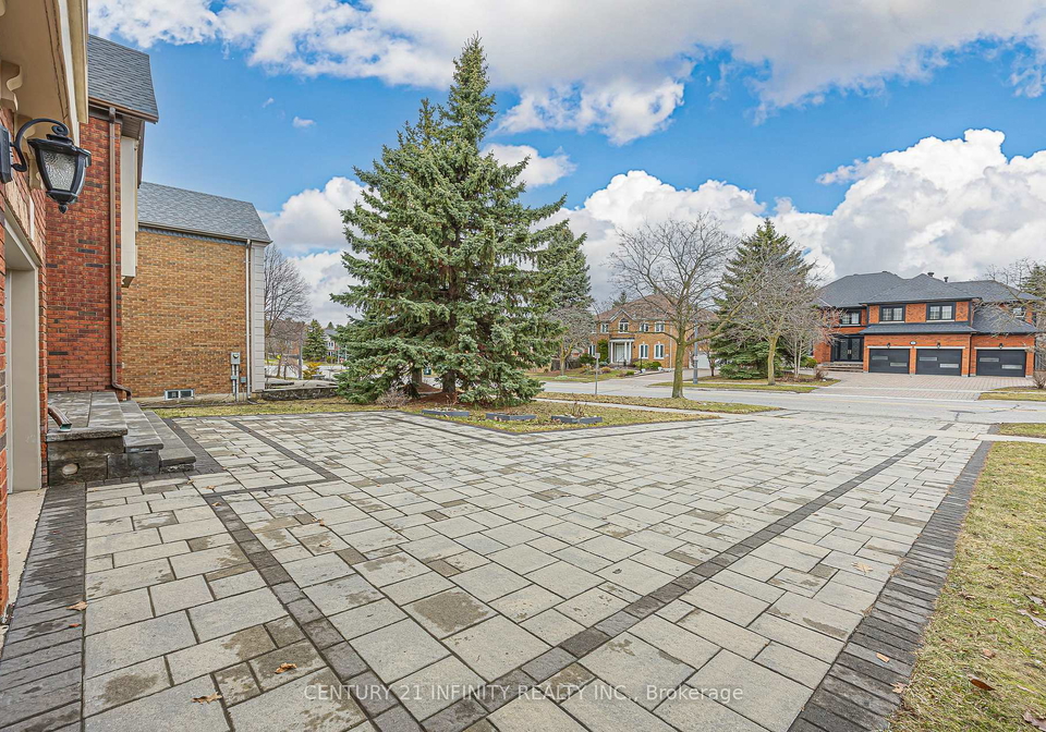 150-strathearn-avenue-richmond-hill-ontario-n12968296
