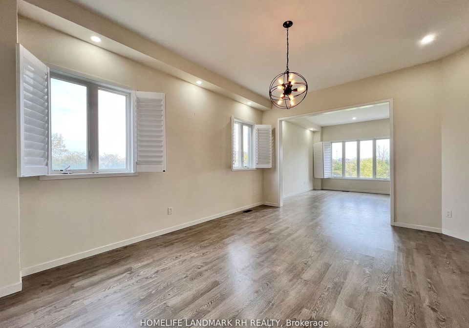 28-elyse-court-aurora-ontario-n12968372