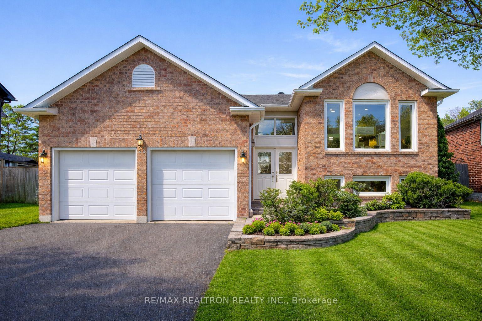 43-kingsgate-crescent-east-gwillimbury-ontario-n12968912