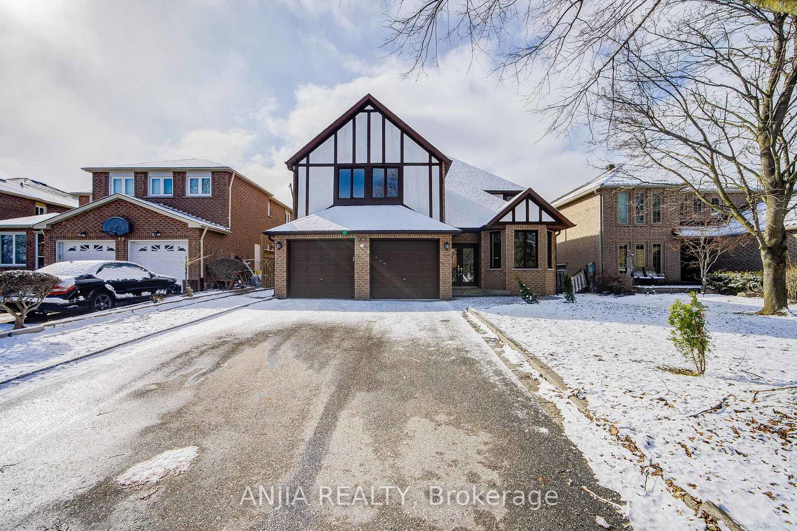 33-havagal-crescent-markham-ontario-n12968948
