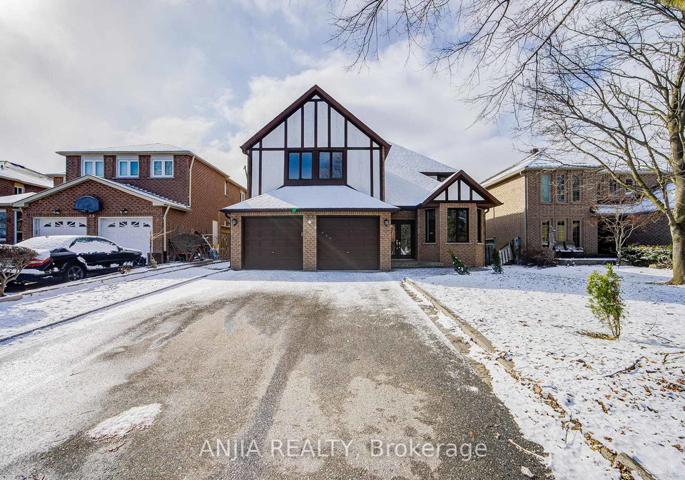 33-havagal-crescent-markham-ontario-n12968948