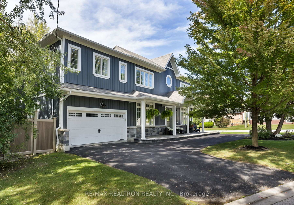 138-roxborough-road-newmarket-ontario-n12968954