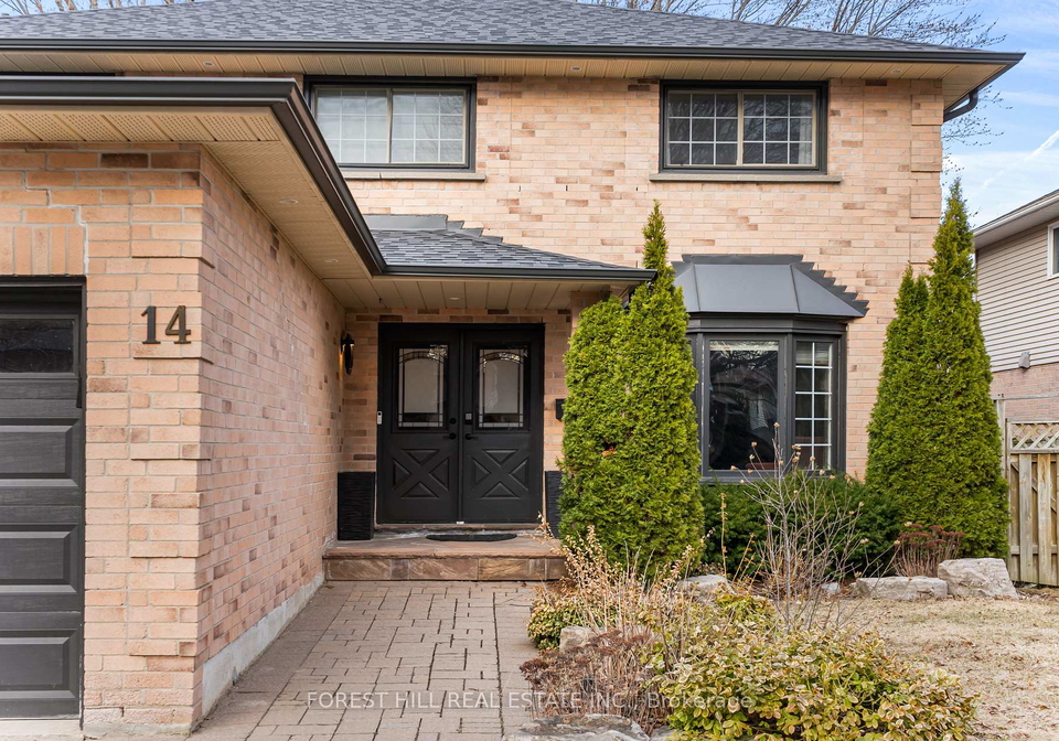 14-valley-crescent-aurora-ontario-n12969034