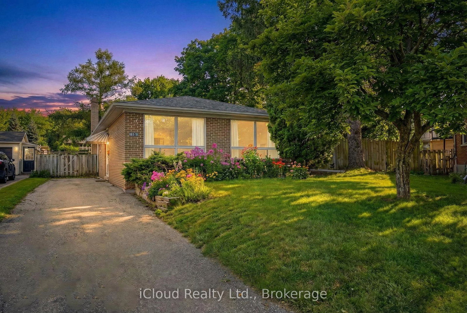 112-eden-court-newmarket-ontario-n12969052