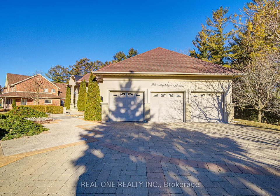 24-maplehyrn-avenue-east-gwillimbury-ontario-n12969182