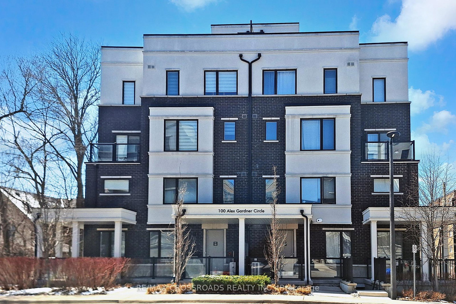 100-alex-gardner-circle-aurora-ontario-n12970032