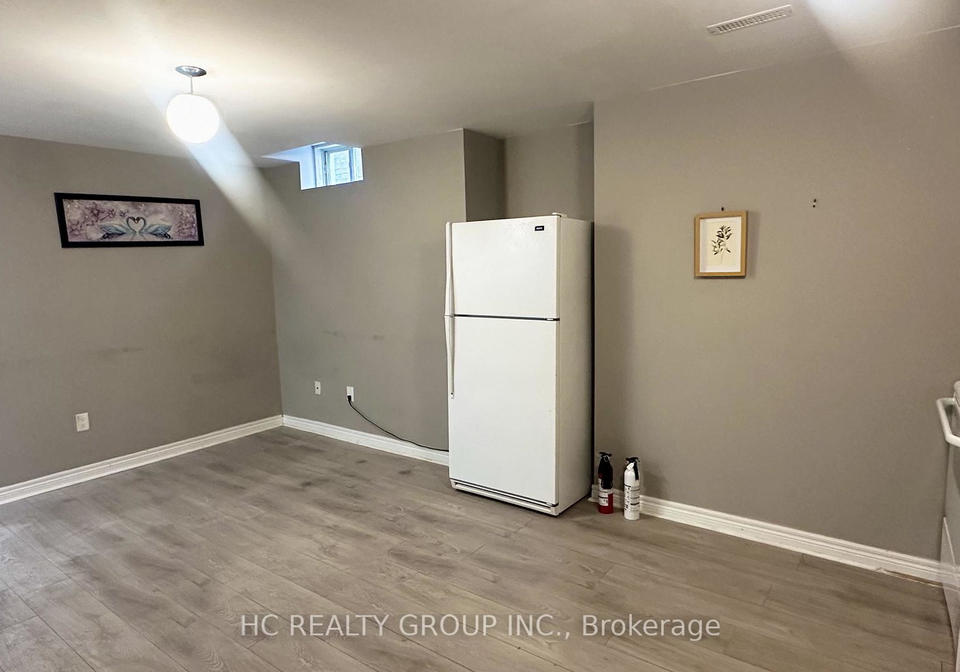 821-walsh-court-newmarket-ontario-n12970664