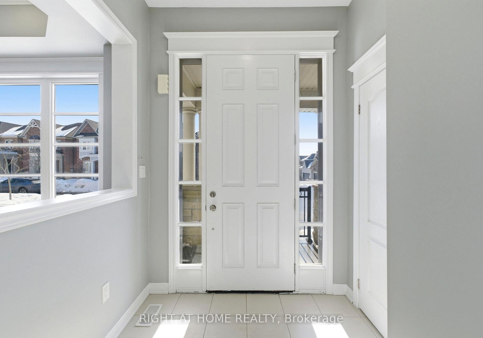 200-paradelle-drive-richmond-hill-ontario-n12970936