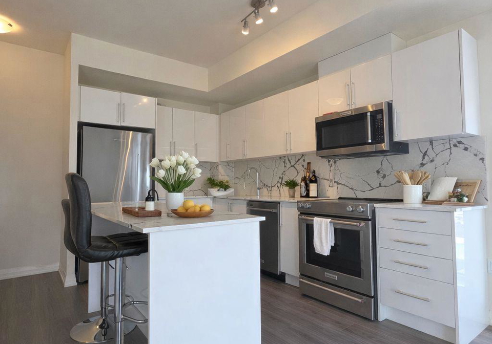 8960-jane-street-vaughan-ontario-n12971180