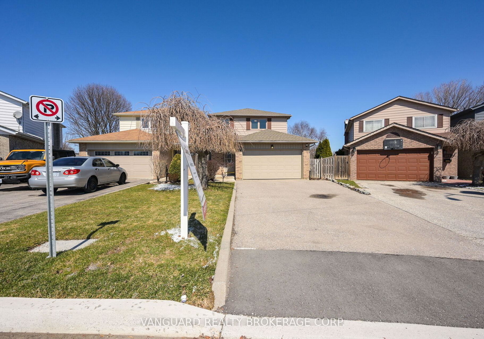 376-britannia-avenue-n-bradford-west-gwillimbury-ontario-n12971276