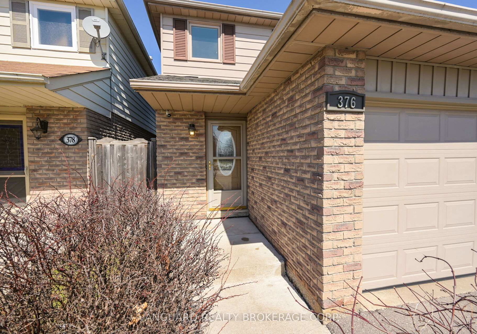 376-britannia-avenue-n-bradford-west-gwillimbury-ontario-n12971276