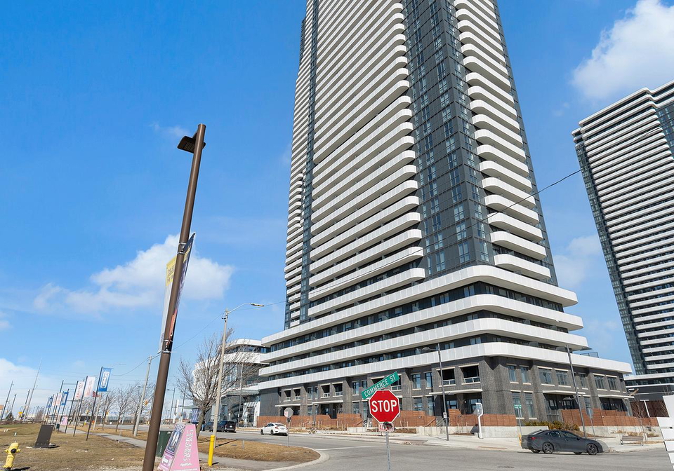 225-commerce-street-vaughan-ontario-n12971562