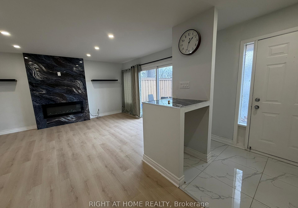 24-springfair-avenue-w-aurora-ontario-n12972718