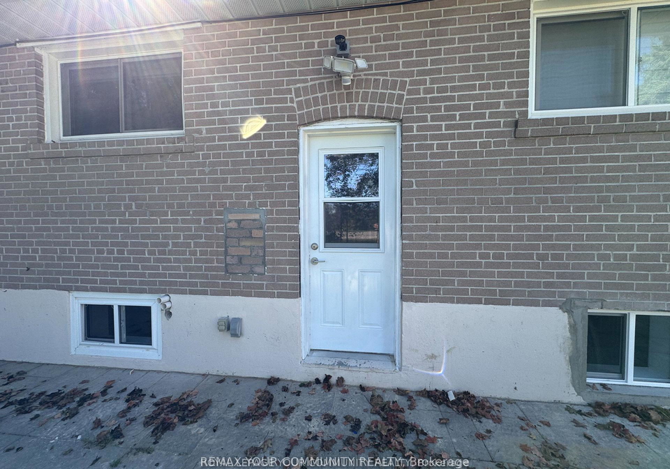 145-harrison-drive-newmarket-ontario-n12973130