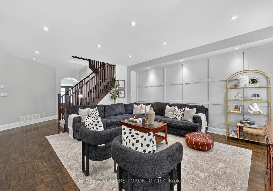 55-faris-street-bradford-west-gwillimbury-ontario-n12973204