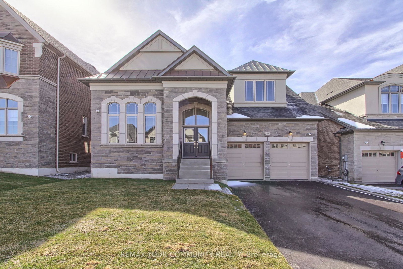 19-plank-road-bradford-west-gwillimbury-ontario-n12973242