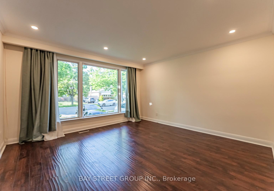 394-centre-street-e-richmond-hill-ontario-n12973868