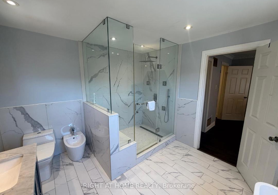 31-northgate-crescent-richmond-hill-ontario-n12973888