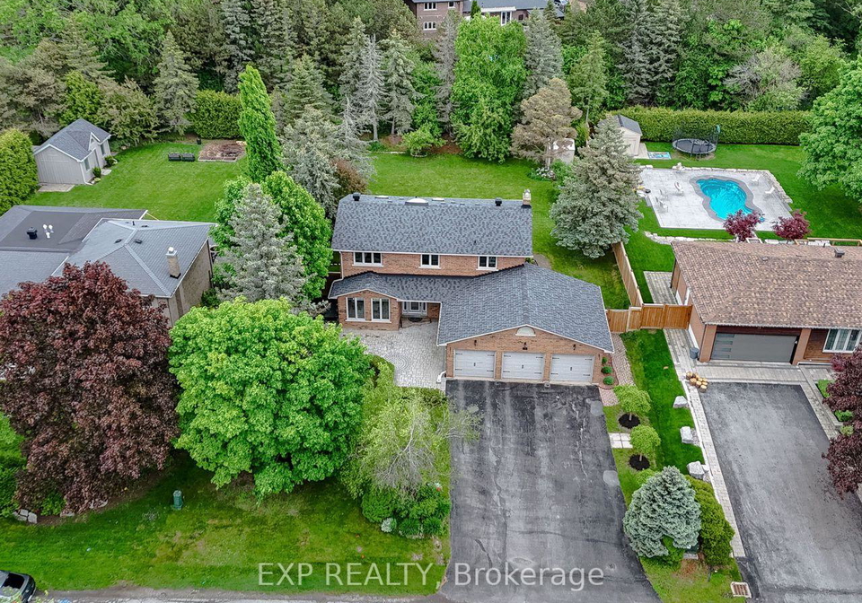 15-rosegarden-crescent-richmond-hill-ontario-n12974024
