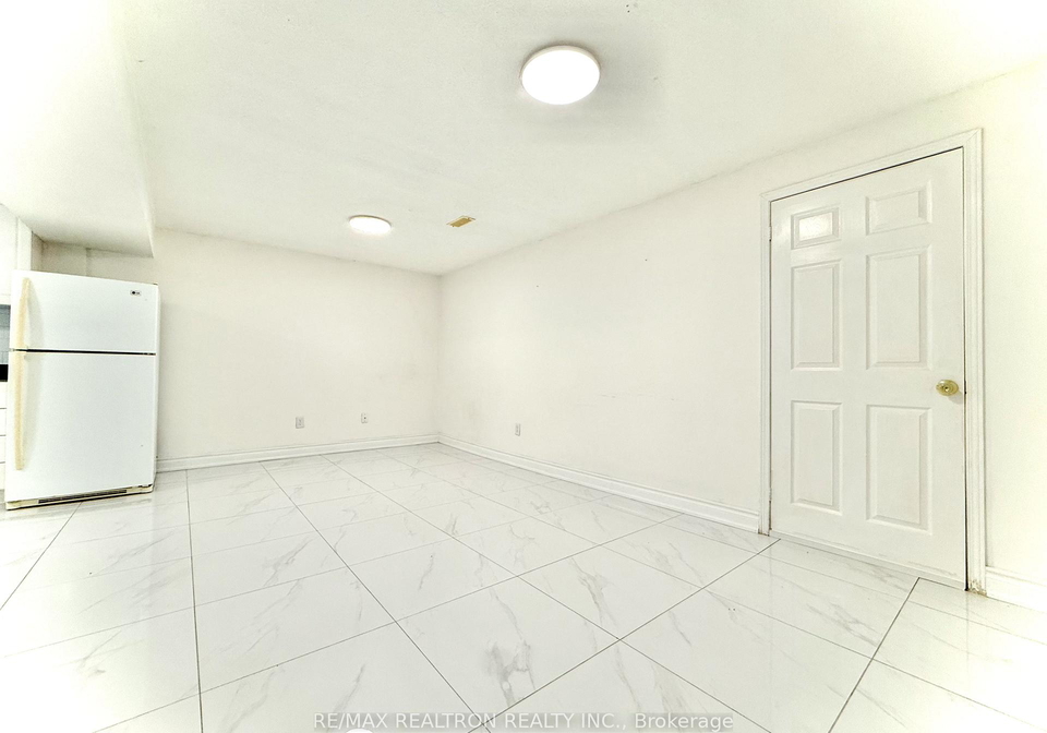 21-eastdale-crescent-richmond-hill-ontario-n12974550