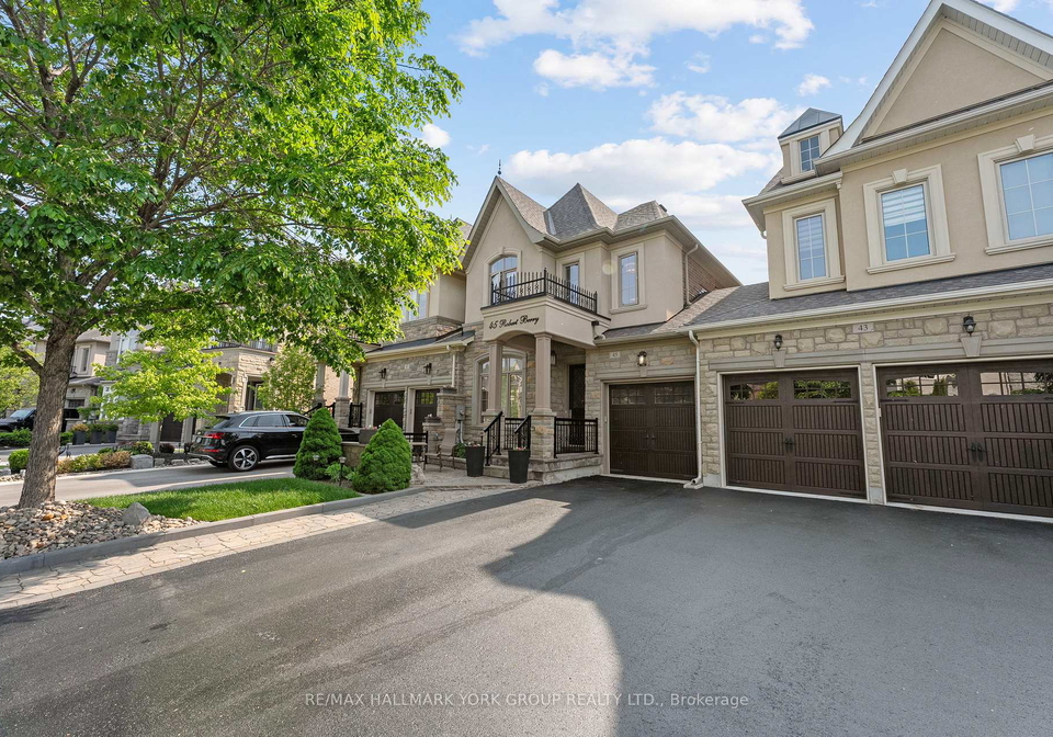 45-robert-berry-crescent-king-ontario-n12974816