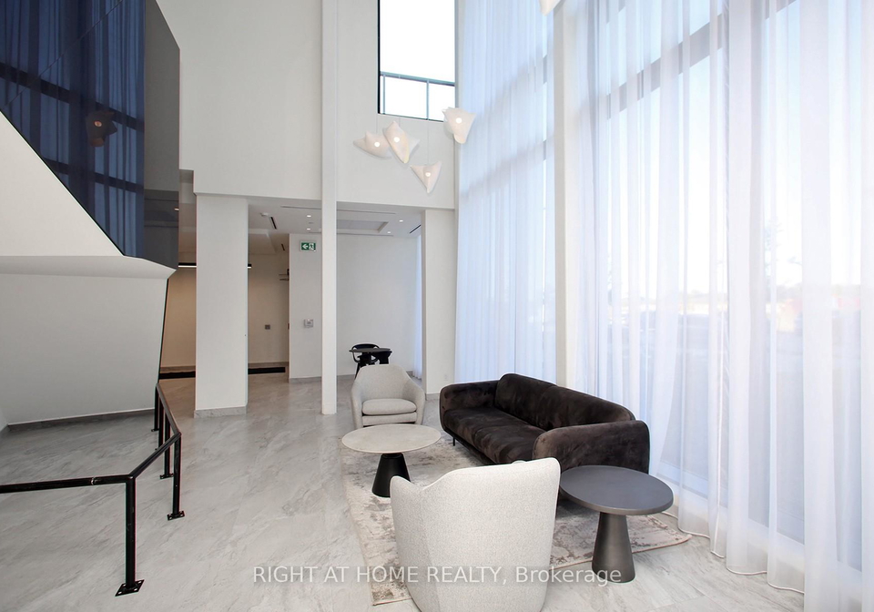 6-david-eyer-road-richmond-hill-ontario-n12975154