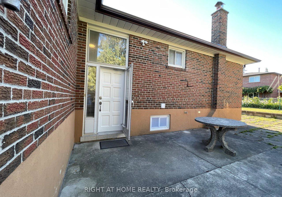 30-lewis-drive-vaughan-ontario-n12975782
