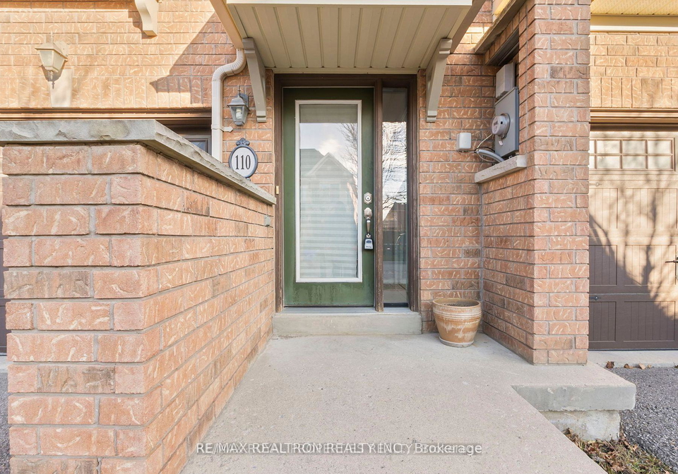 110-expedition-crescent-whitchurch-stouffville-ontario-n12976172