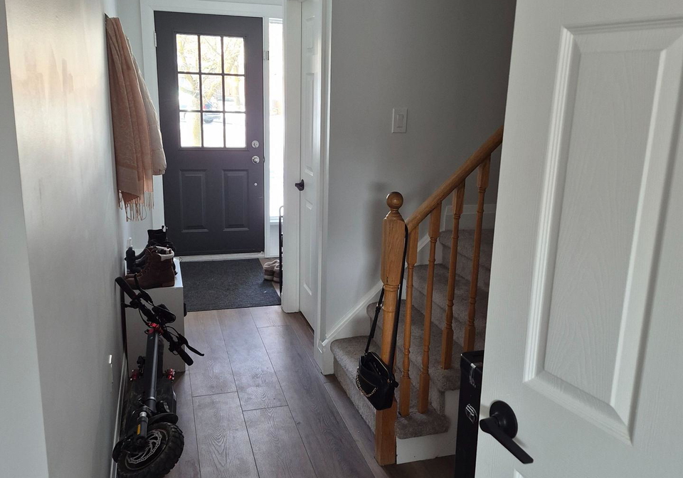 28-royal-cedar-court-east-gwillimbury-ontario-n12976730