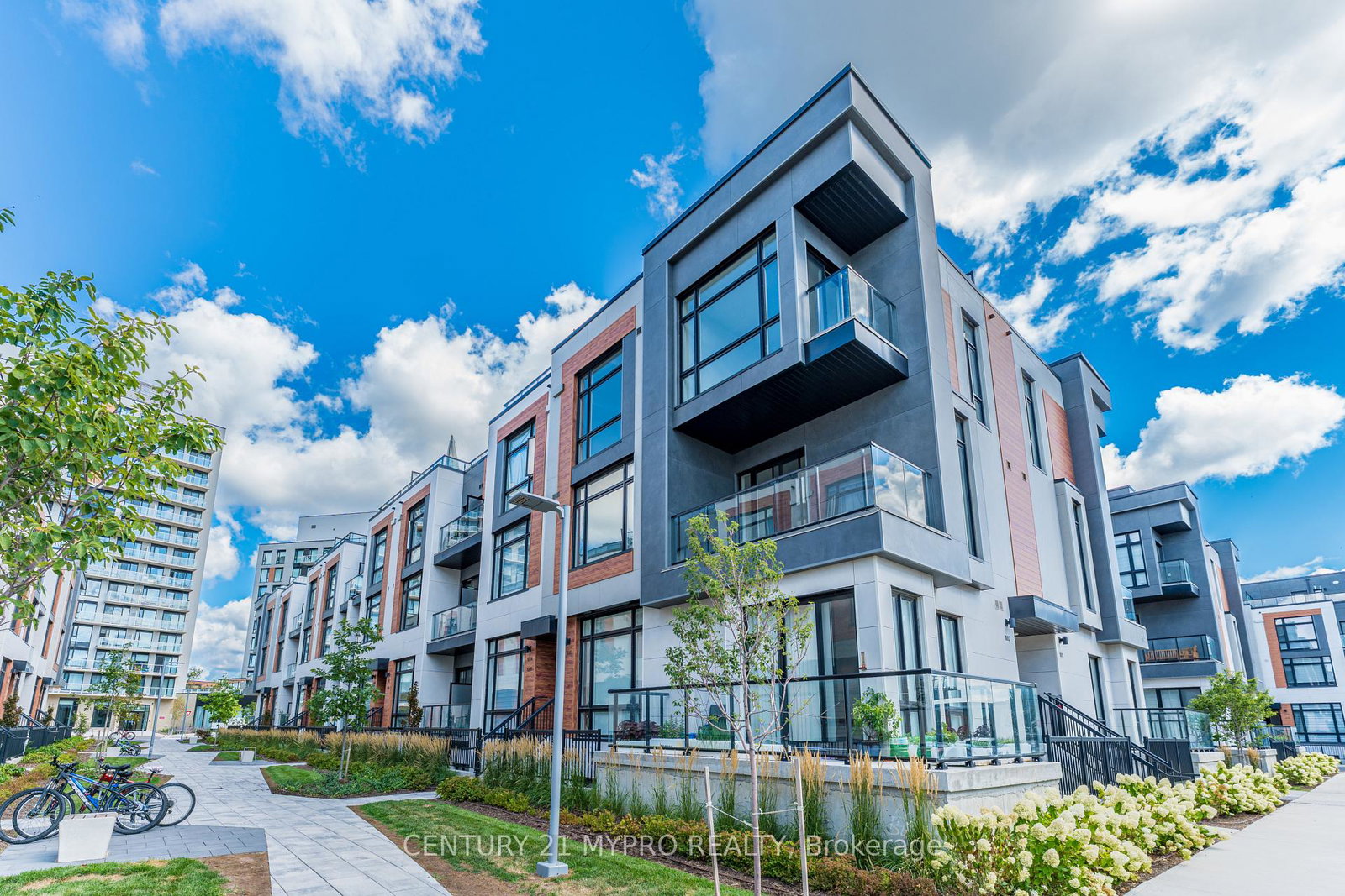 14-david-eyer-road-richmond-hill-ontario-n12977100