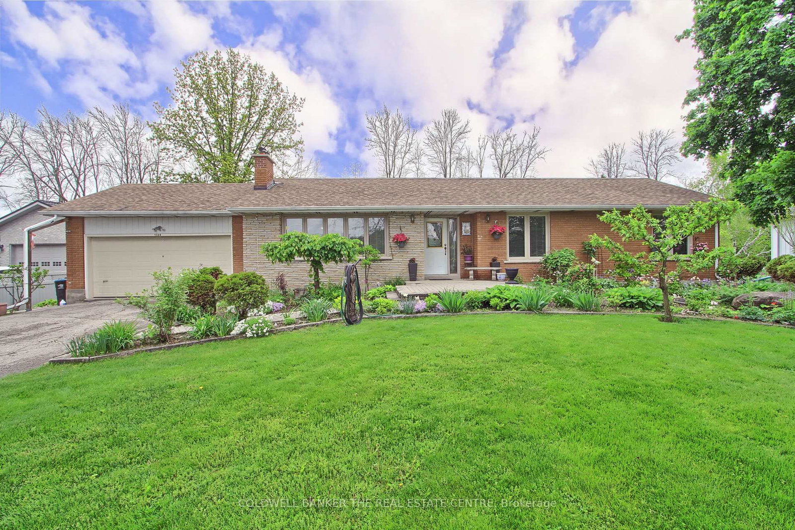 1324-shore-acres-county-road-3-drive-innisfil-ontario-n12977560